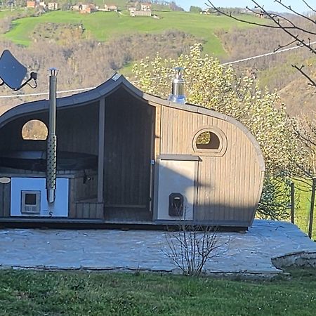"Borgo Gerbina" Agriturismo & Azienda Agricola Sozzi ภายนอก รูปภาพ